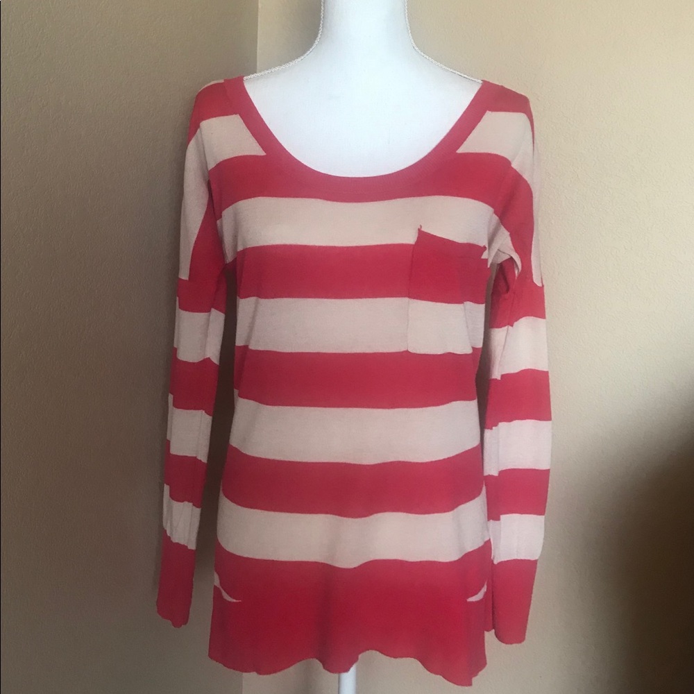 Victoria’s Secret lightweight sweater, size S